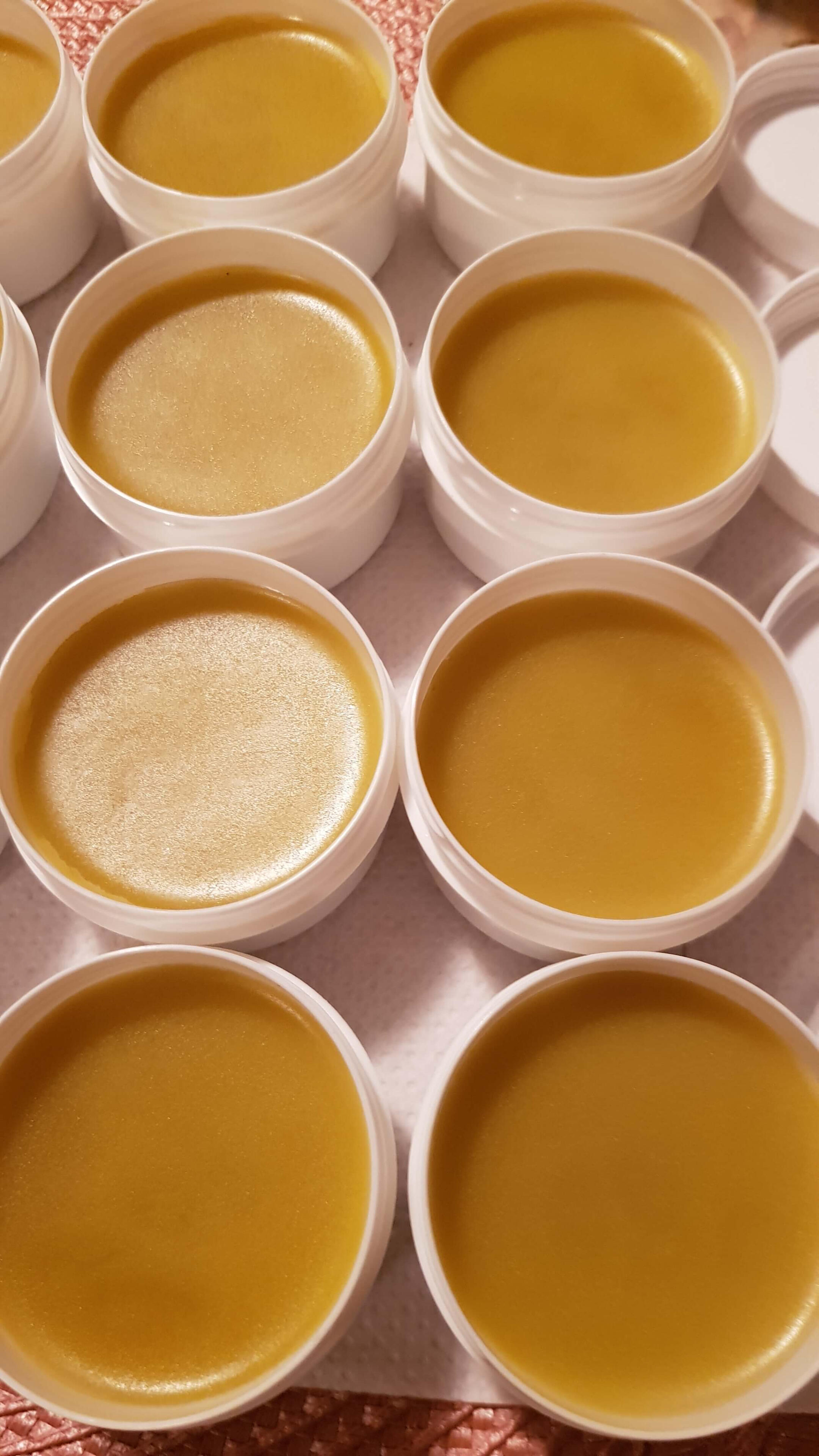 CALENDULA OINTMENT FOR PROBLEMATIC DRY SKIN CALENDULA OINTMENT FOR PROBLEMATIC DRY SKIN